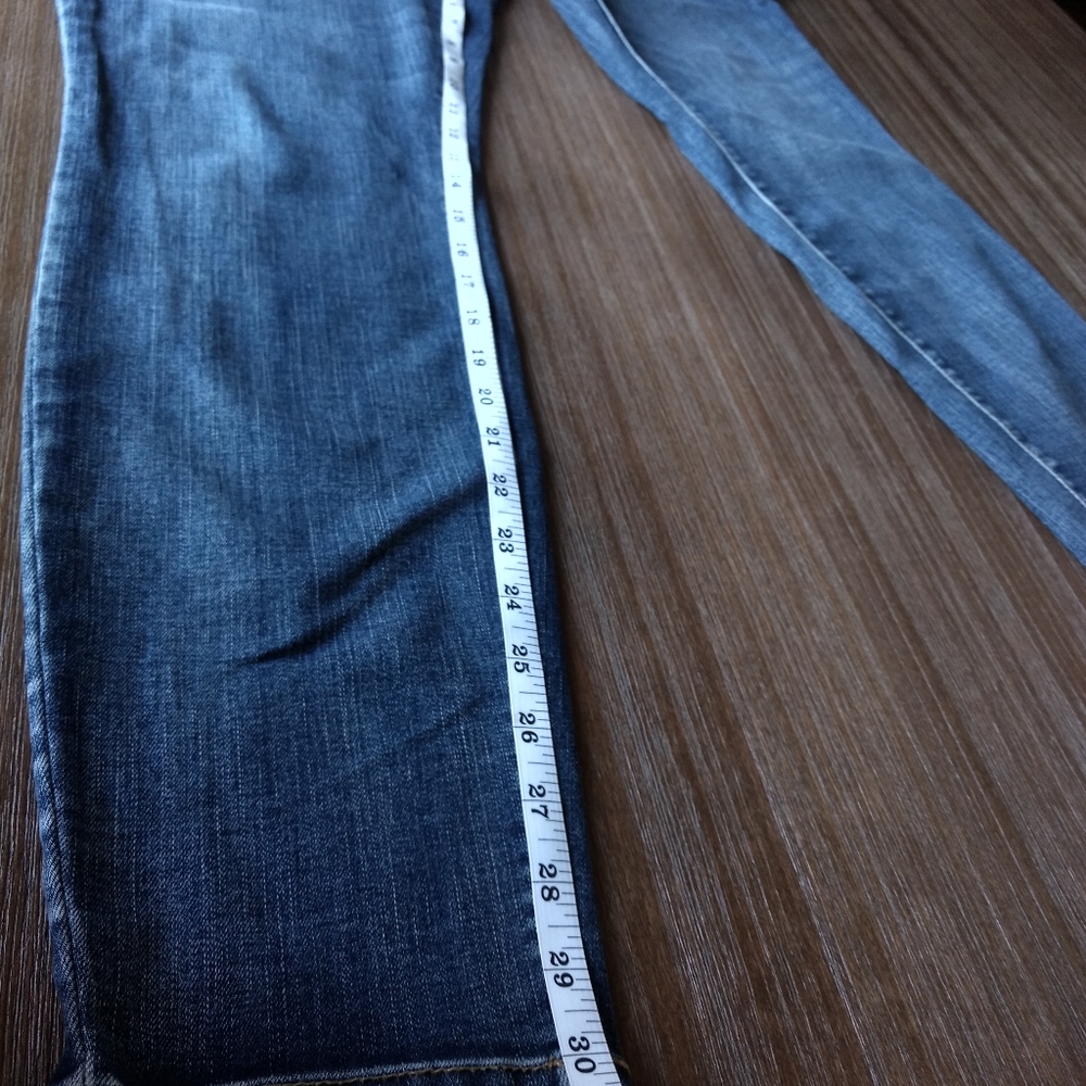 Jessica Simpson Jeans - Picture 4 of 5